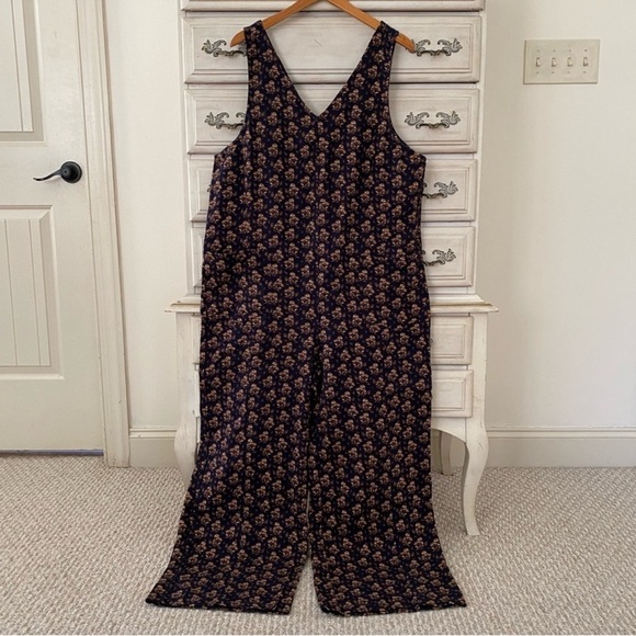 Navy Floral Pocketed Jumpsuit - Picture 1 of 4